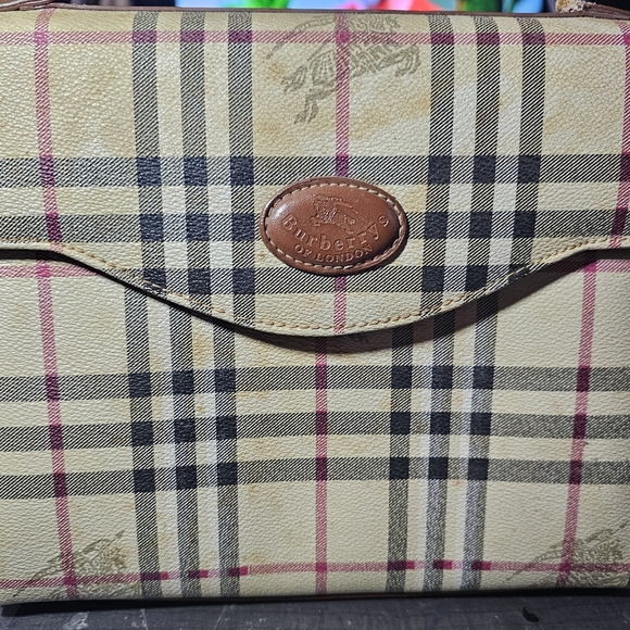 Repurposed/Upcycled keychain/bag charm - Picture 6 of 9